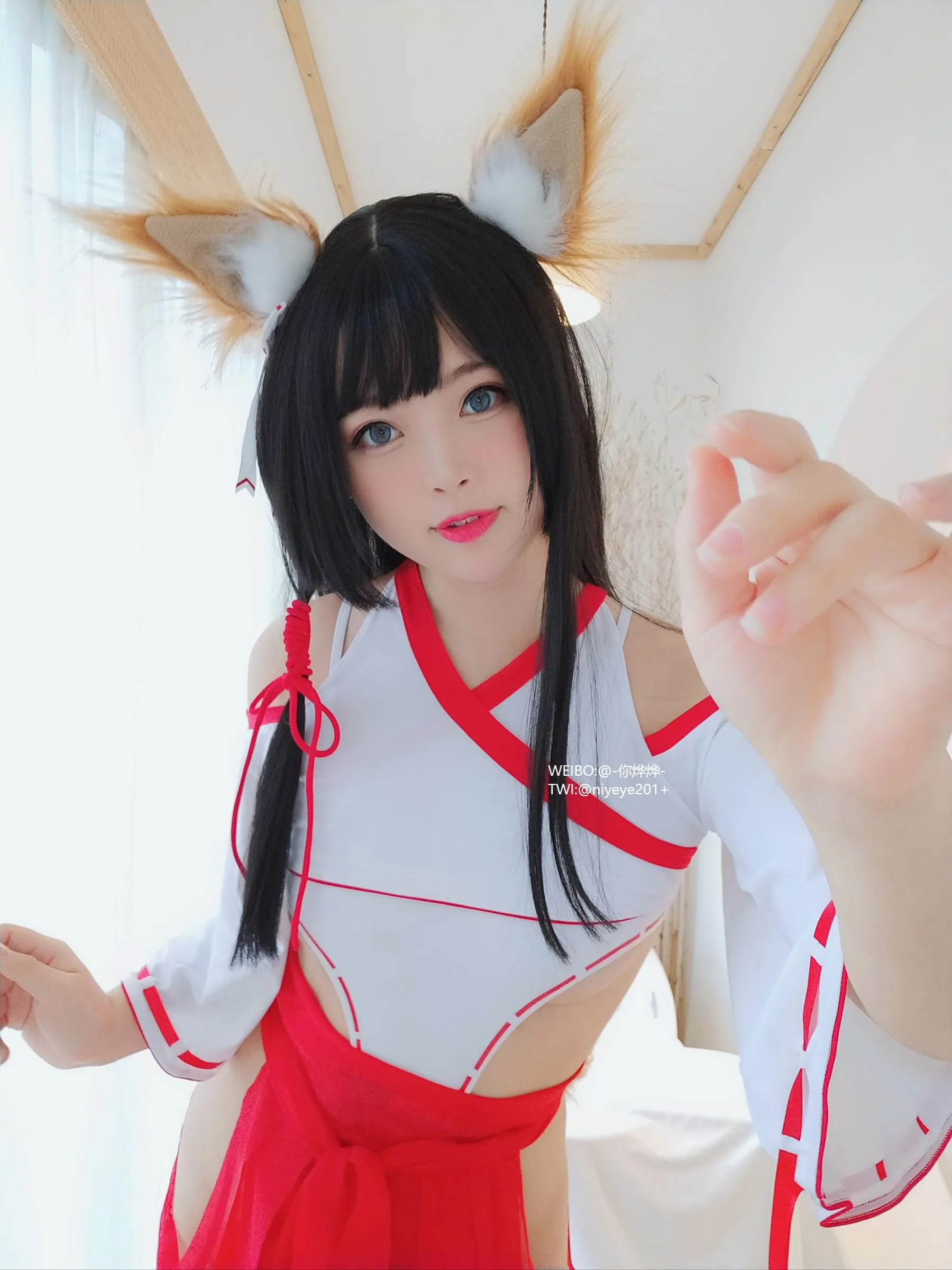 白烨 – NO.27 小奶猫-赠品 [13P]插图1